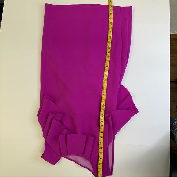 Diane von Furstenberg Pink Ruffle Dress - Size 8 - Picture 9 of 15